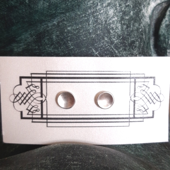 NEW 999 SILVER Domed Earrings - Picture 1 of 3